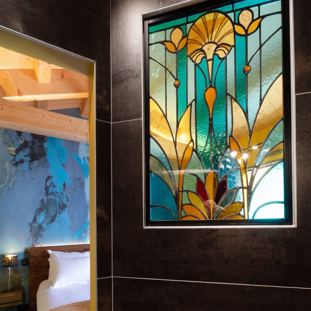 La petite chapelle - vitrail - La Maison d'Yvonne - Oléron - Maison d'hôtes